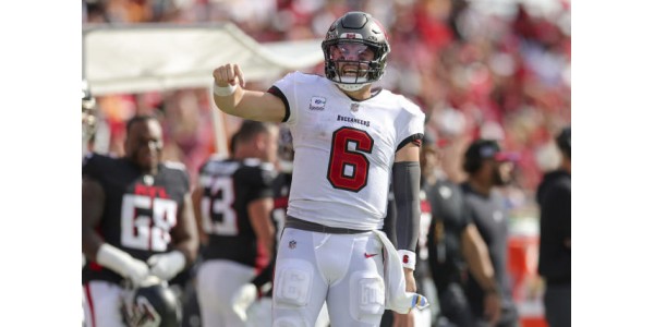 Los Tampa Bay Buccaneers renuevan al mariscal de campo Baker Mayfield Los Tampa Bay Buccaneers renuevan al mariscal de campo Baker Mayfield